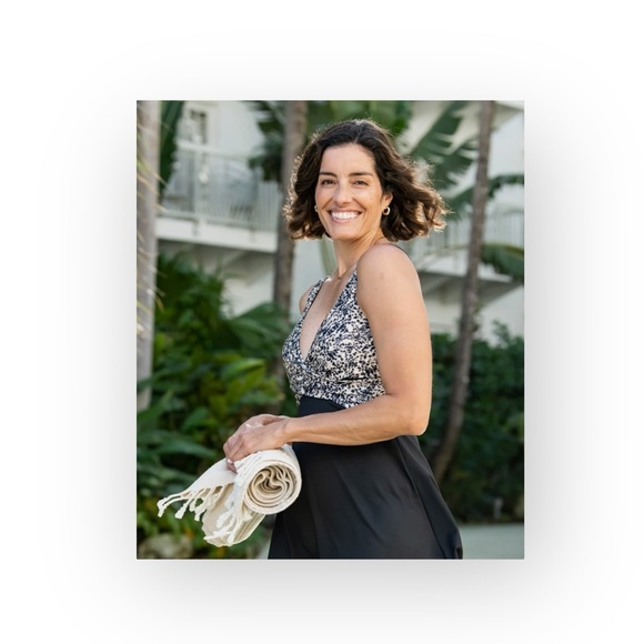 new Dolfin 𓆝 One Piece Wrap Swimsuit Swim Dress 𓆝 Animal Print + Black 𓆝 6 - Picture 5 of 16